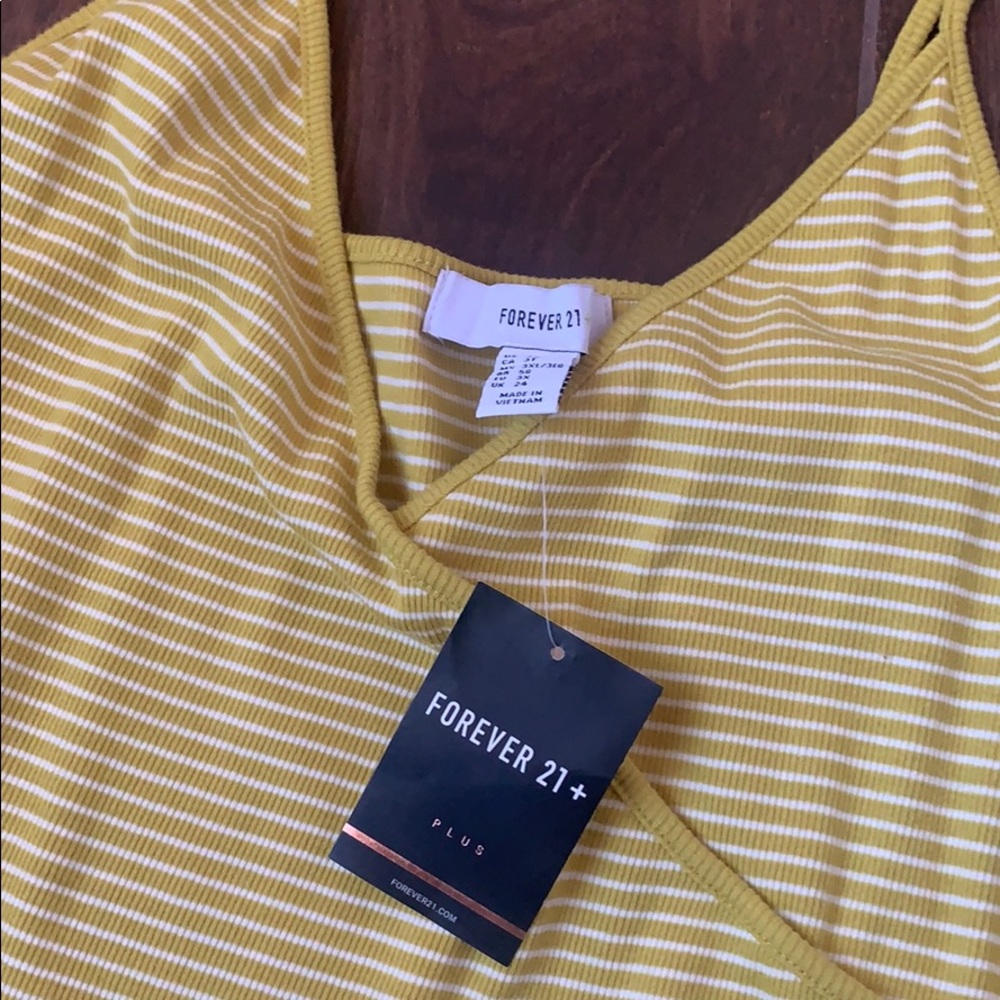 Tank top - Picture 2 of 3